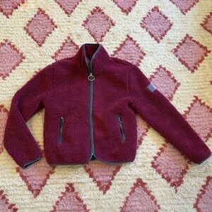 Ivory‎ Ella Regular Full Zip Sherpa Jacket in burgundy XS